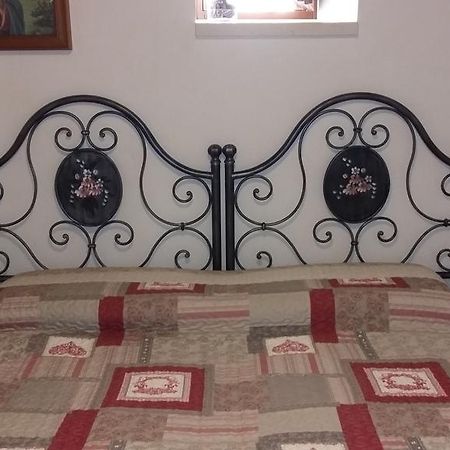 Bed and Breakfast La Gazza Ladra Alberobello Exterior foto